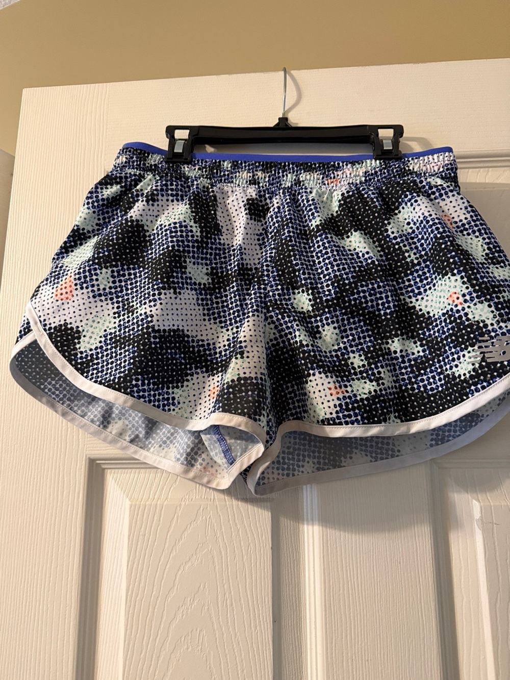 Women's New Balance Printed Blue and Black Athletic Running Shorts